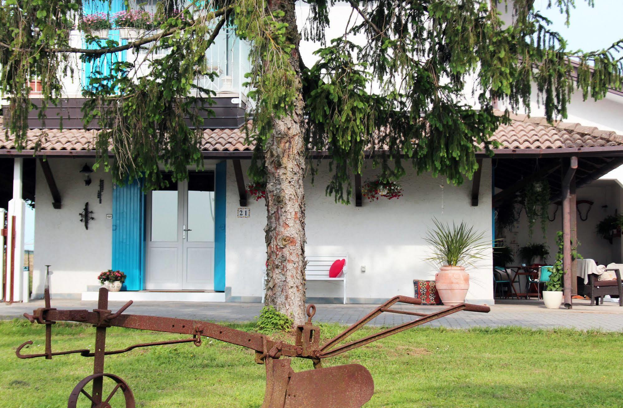 Villa Roma Holidays Jesolo Exterior photo